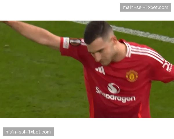 瞬间聚焦：补时阶段，意甲赛场再现经典链式防守瓦解对手绝杀